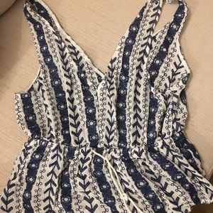 Printed Sleeveless Blouse